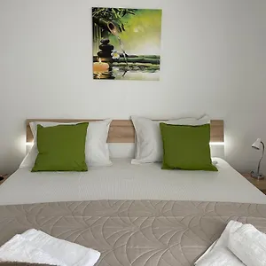 Apartament Relaxing Bucharest Airport Residences & Therme-self Check-in, Otopeni